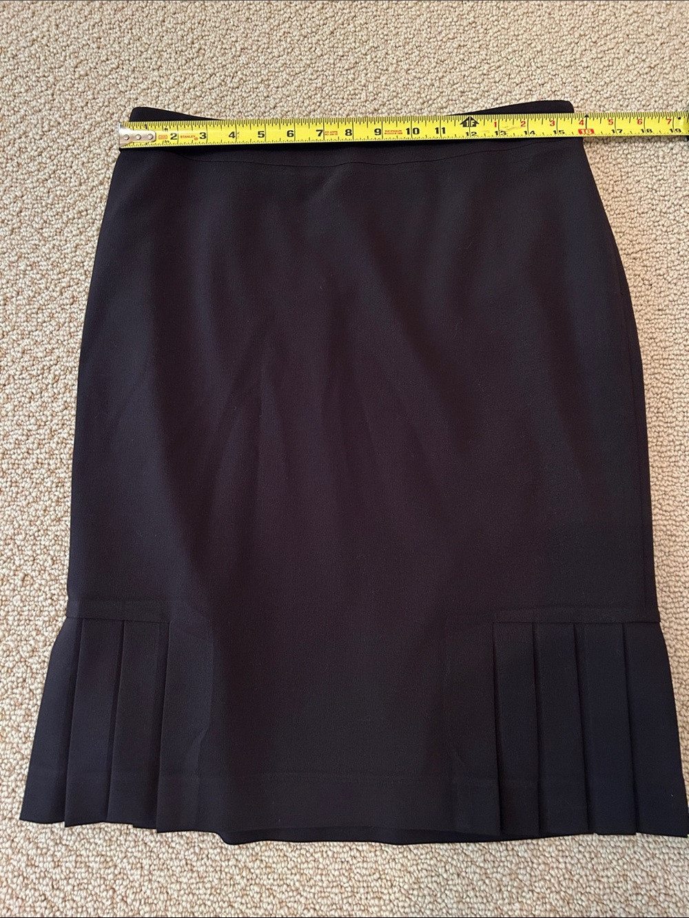 Tahari Classic Black Pleated Hem Pencil Skirt